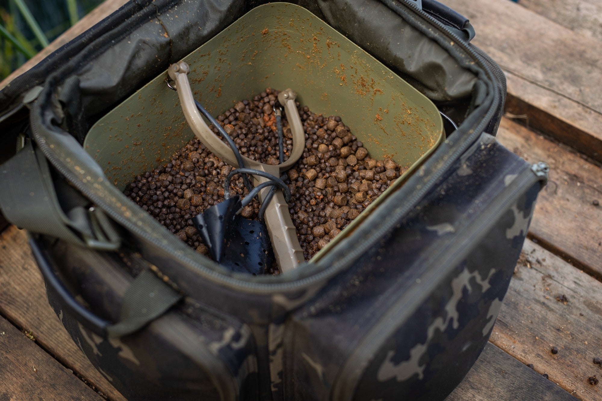 Borsa Korda Compac Cube Carryall Dark Kamo