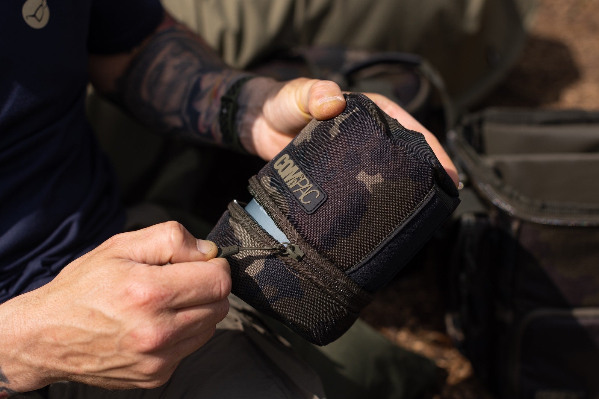 Proteggi Bombola Korda Compac Gas Canister Jacket Dark Kamo