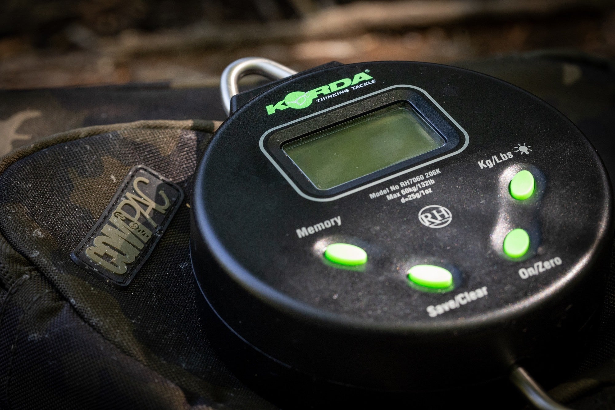 Porta Bilancia Korda Compac Digital Scales Pouch Dark Kamo